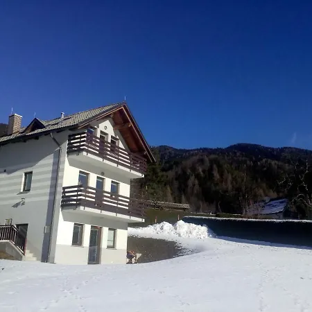 公寓 Julija Podkoren *